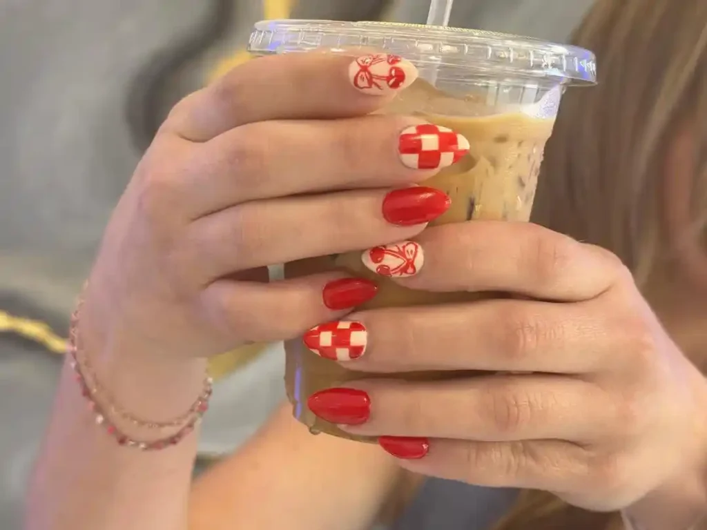 Hot Red Checkered Summer Simple Nail Ideas