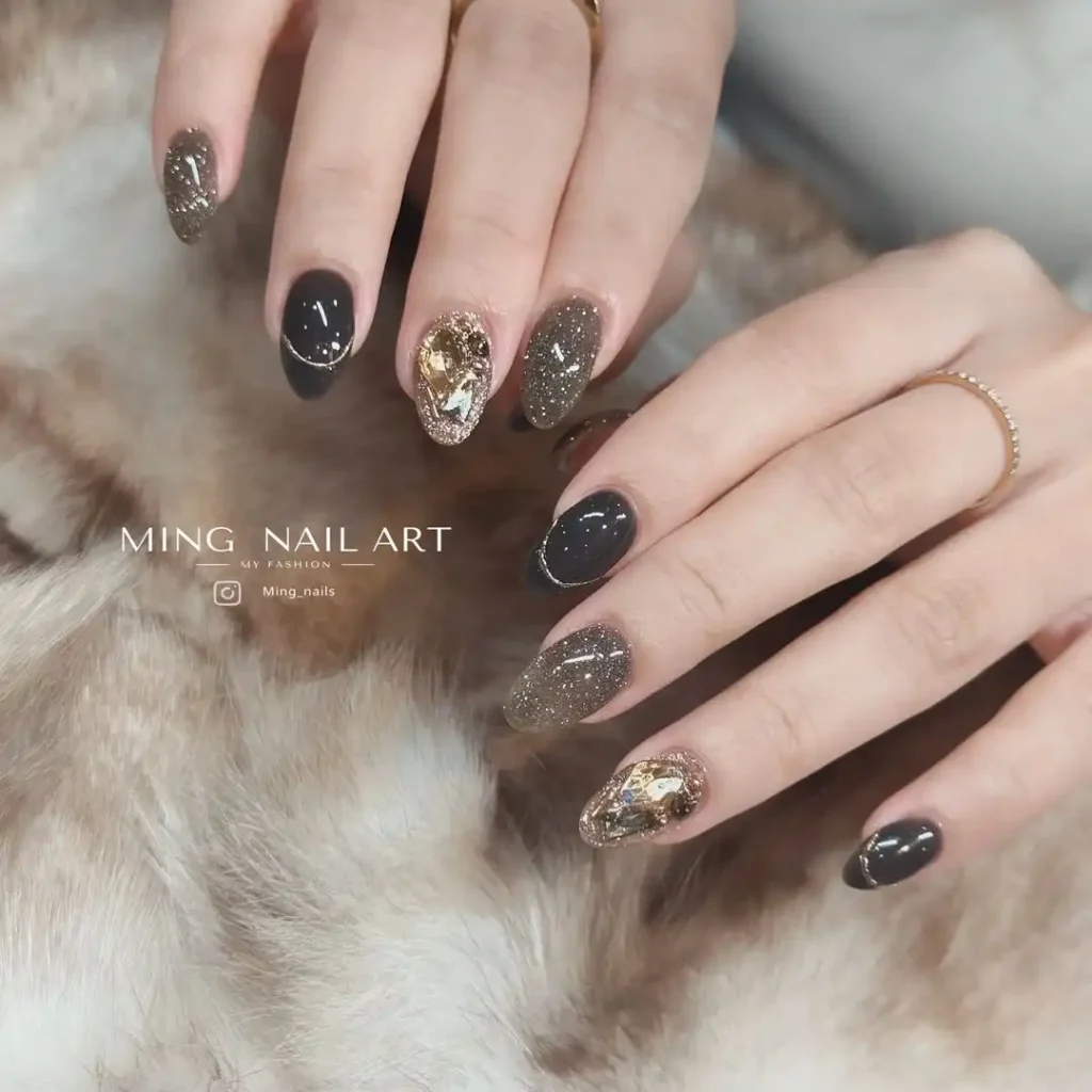 cute fall nail Rare Stones