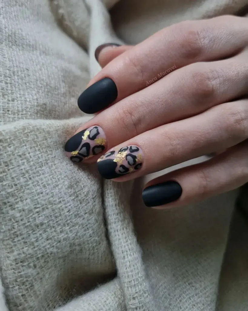 Black Cheetah Acrylic Nails