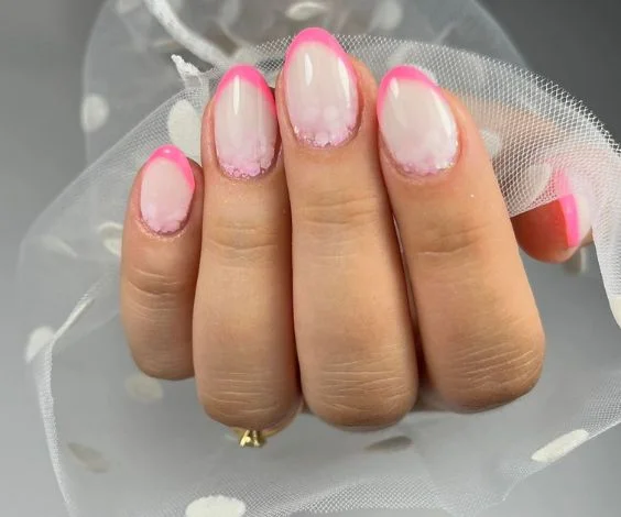 Classy Short Pink Nails