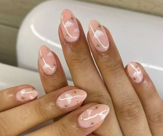 Dreamy Nude Nails