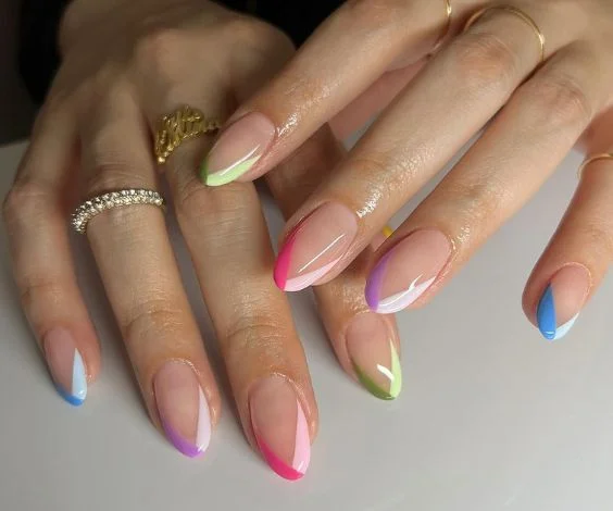  Pastel Manicure Nude Nails