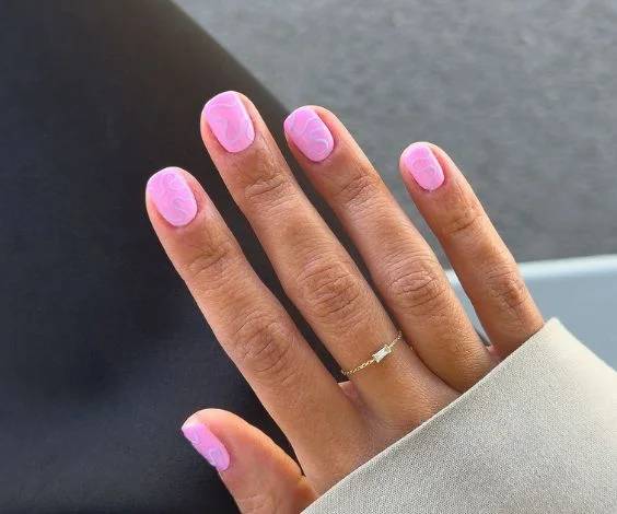 Short Groovy Pink Nails