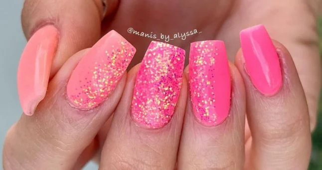 Sweet Pink Fall Dip Nail Ideas